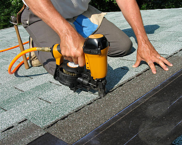 Quick and Trustworthy Emergency Roof Repair Services in Darien Downtown, CT